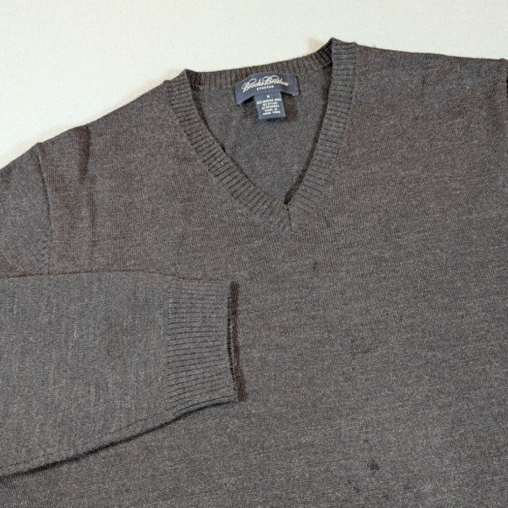 Brooks Brothers Mens V Neck Sweater Merino Wool Blend Size M Dark‎ Gray